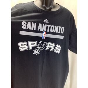 2x San Antonio Spurs #2 Kawhi Leonard & Spurs T-Shirts 2XL